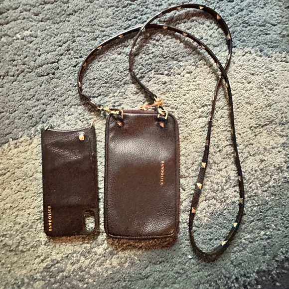 Bandolier Hailey XR iPhone case, expandable pouch and Sarah pyramid stud strap. - Picture 12 of 12